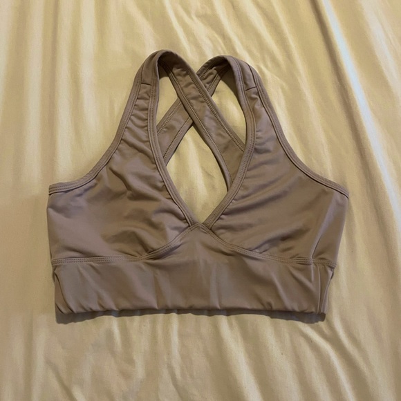 Norba “V Bra II” sexy v-neck sports bra in Sand - Picture 5 of 6